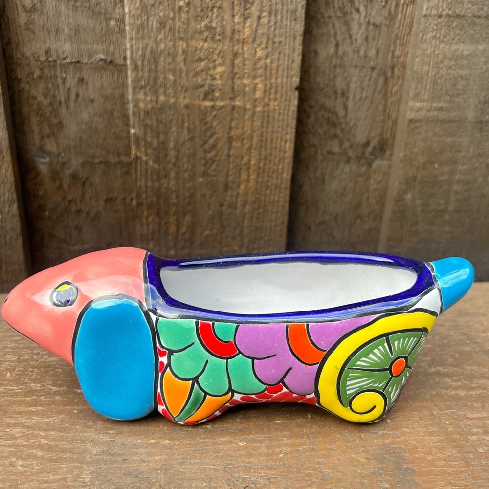 Mexican Talavera Dachshund/Wiener Dog Planter. - Picture 3 of 7